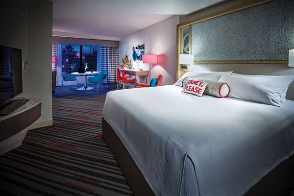 Suite - Hard Rock Hotel Universal Orlando - I-4, Exit 75B