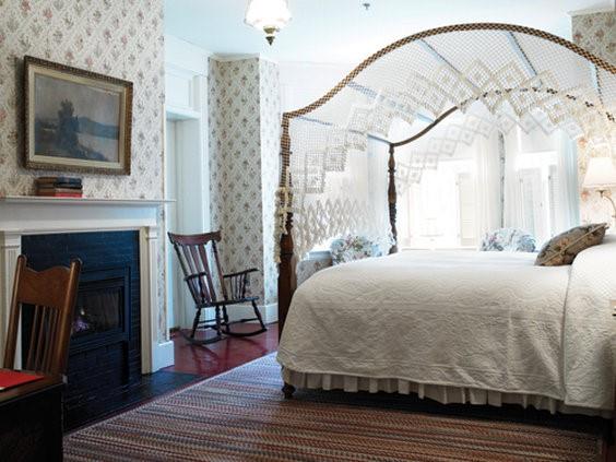  - Red Lion Inn Stockbridge