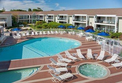Pool - Hyannis Harbor Hotel