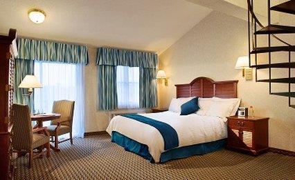 Suite - Hyannis Harbor Hotel