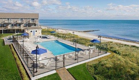 Pool - Ocean Mist Beach Hotel & Suites South Yarmouth