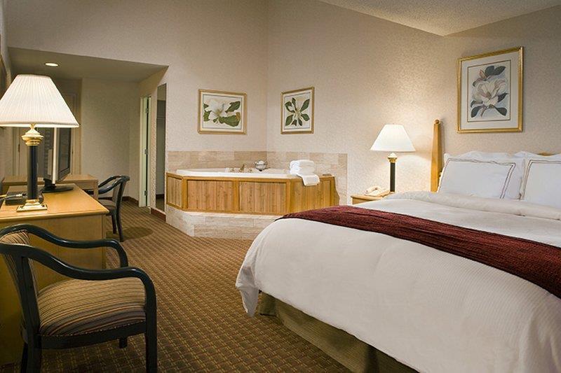 Grand Hotel North Conway, NH - See Discounts