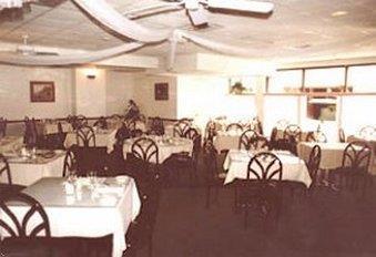 Dining,Restaurant