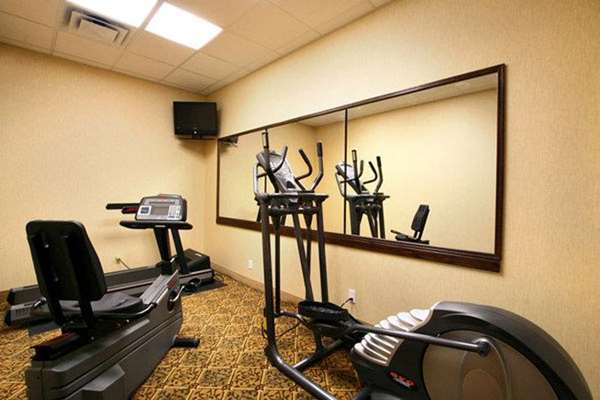 Fitness/ Exercise Room - Admiral Inn Hamilton