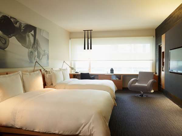  - Hotel Le Germain Maple Leaf Square Toronto