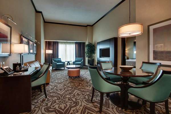 Suite - Argosy Casino Hotel & Spa Riverside - I-635, Exit 11
