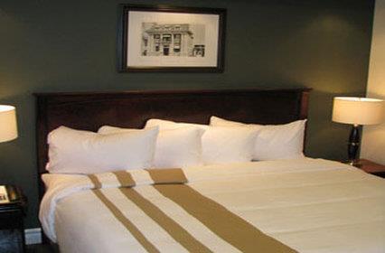  - Chateau Nova Hotel & Suites Yellowhead Edmonton