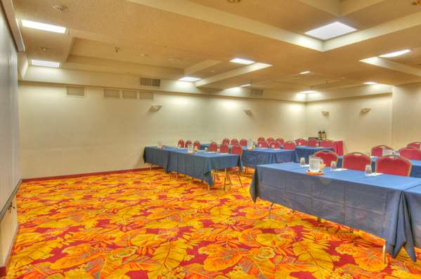  - MCM Elegante Suites Abilene