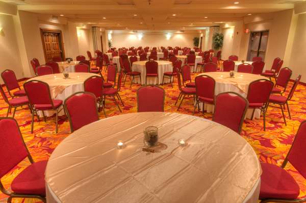  - MCM Elegante Suites Abilene