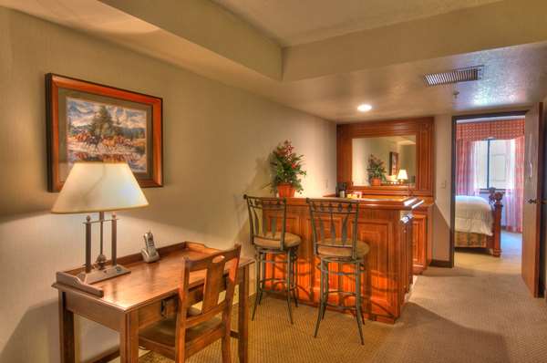 Suite - MCM Elegante Suites Abilene