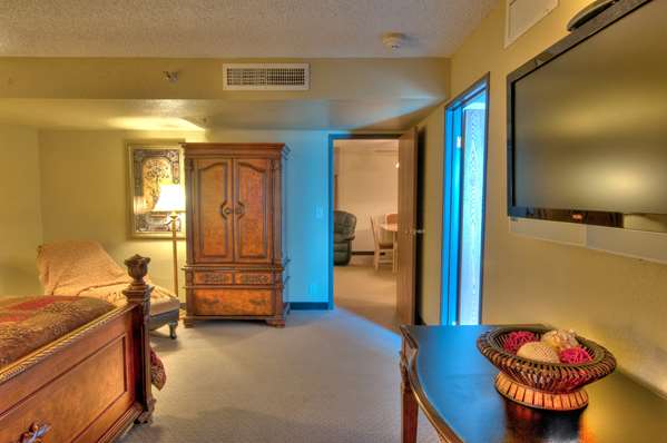 Suite - MCM Elegante Suites Abilene