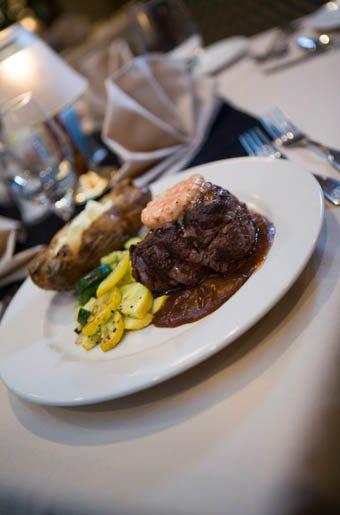 Restaurant - MCM Elegante Suites Abilene