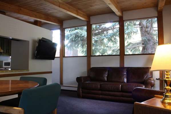  - St Moritz Lodge & Condos Aspen