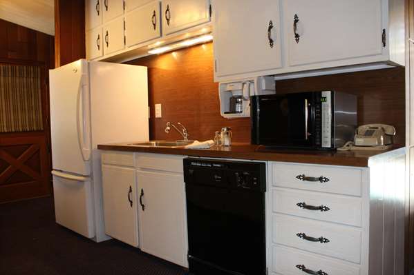  - St Moritz Lodge & Condos Aspen