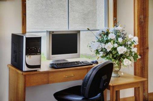 Conference Area - Lakeview Inn & Suites Okotoks