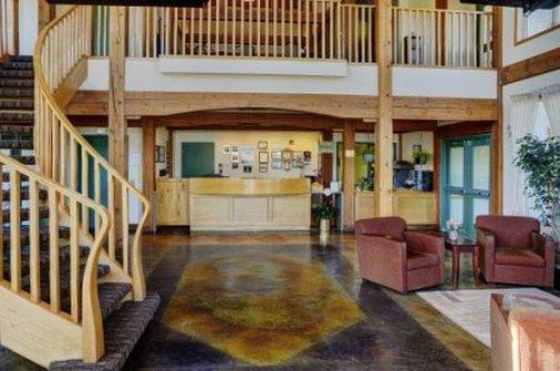  - Lakeview Inn & Suites Okotoks