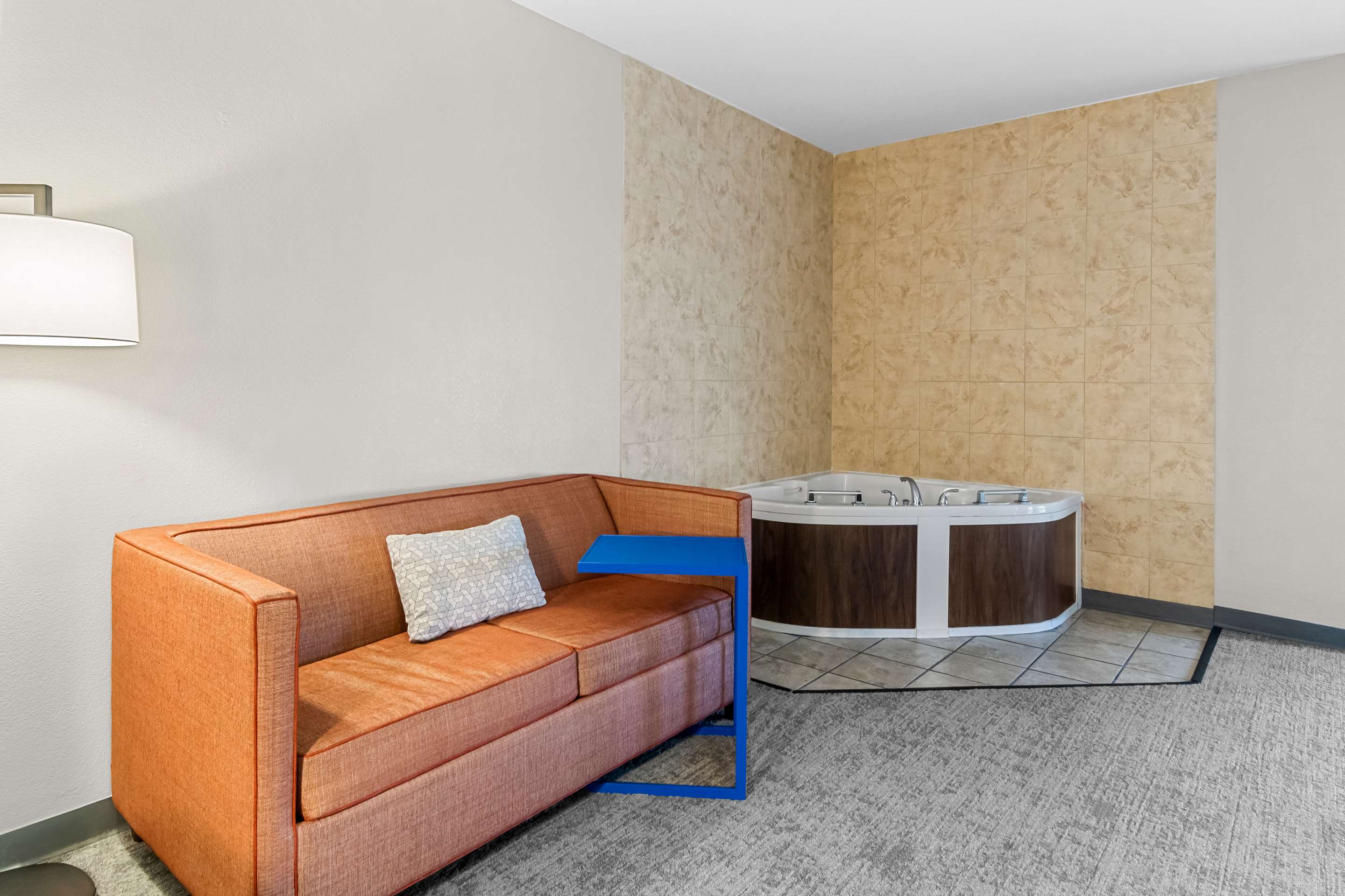 Guest room