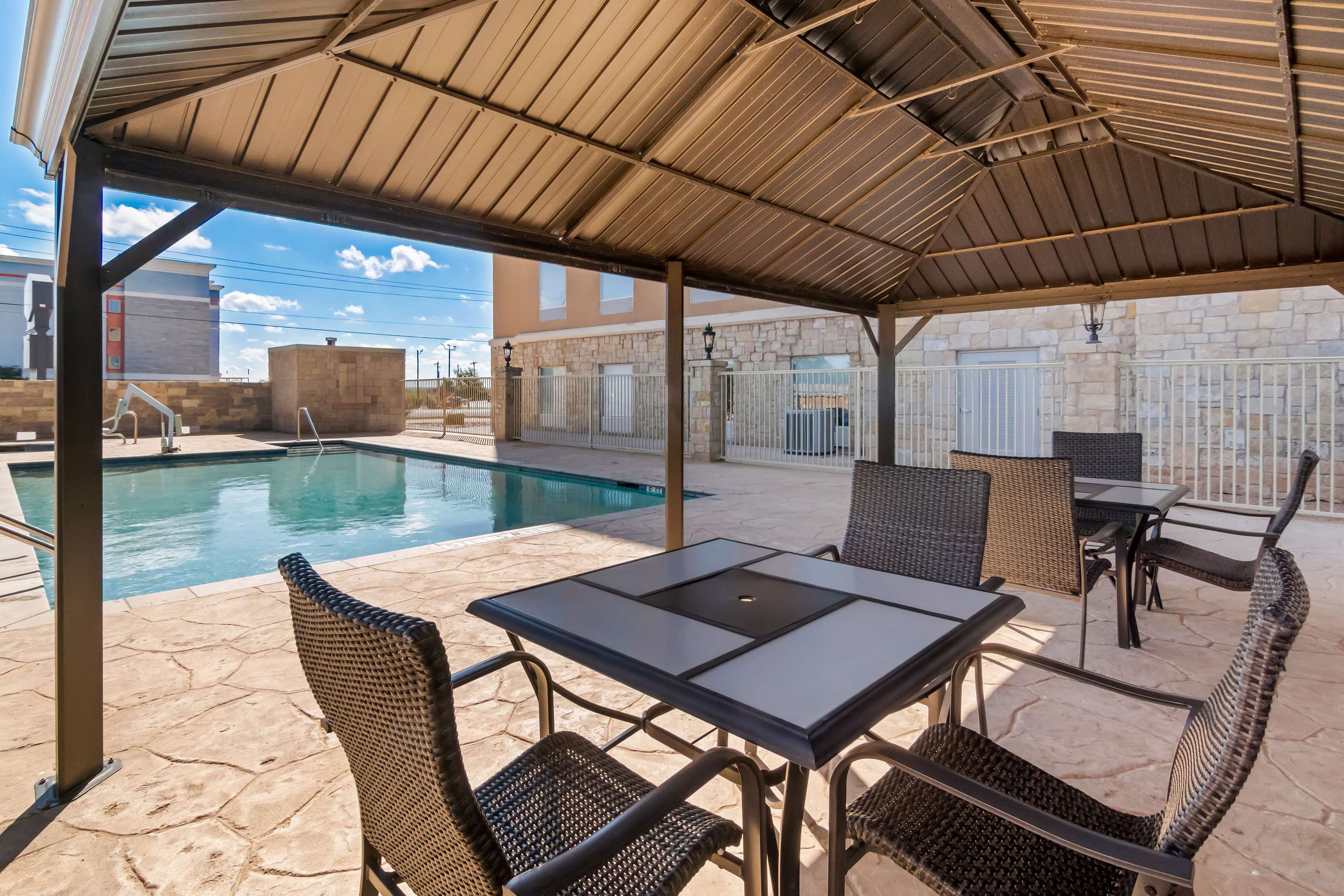 Exterior | Hampton Inn & Suites Abilene I-20