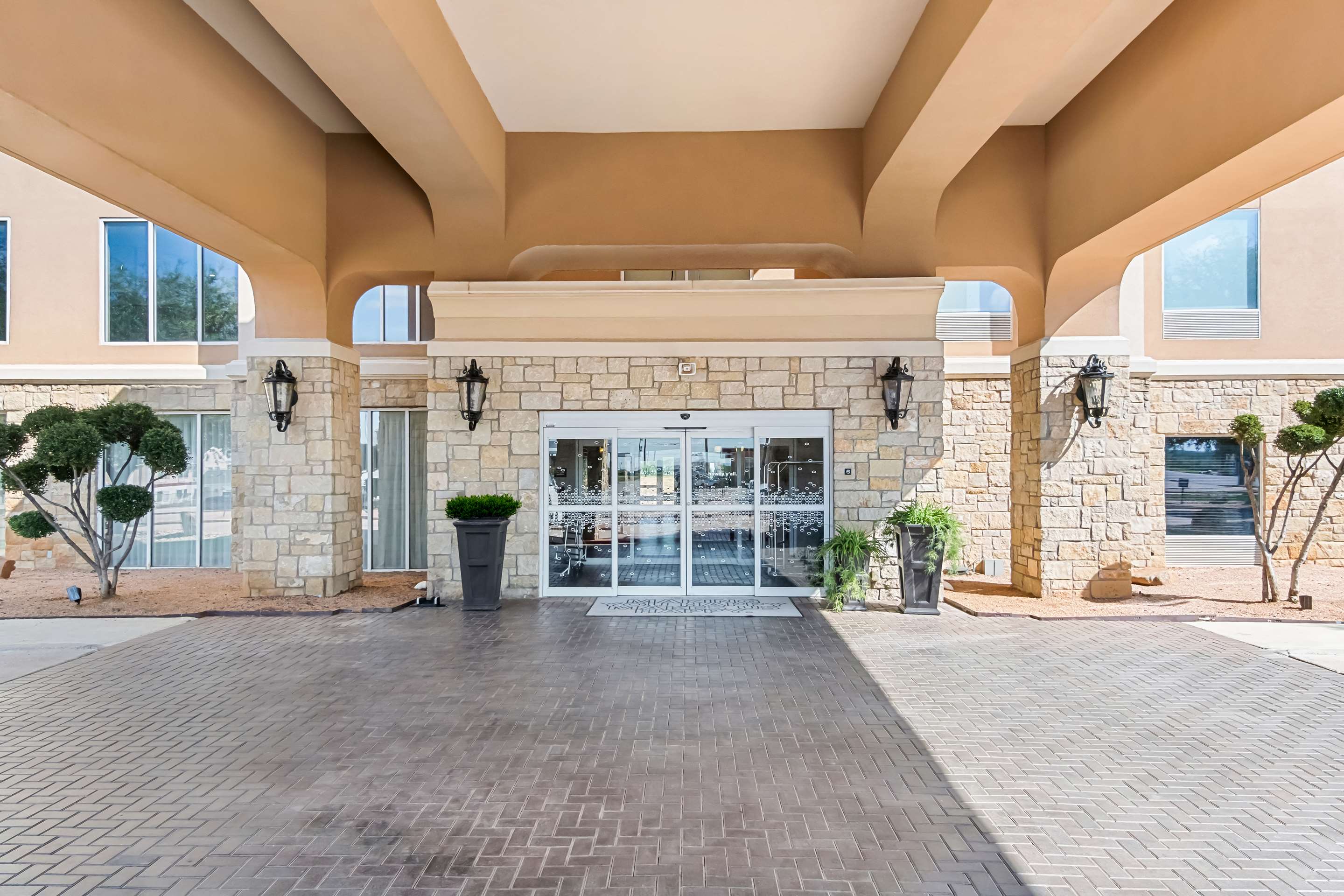 Exterior | Hampton Inn & Suites Abilene I-20
