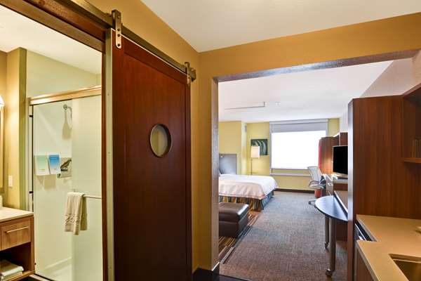  - Home2 Suites by Hilton Downtown Albuquerque - I-40, Exit 159A & 159D