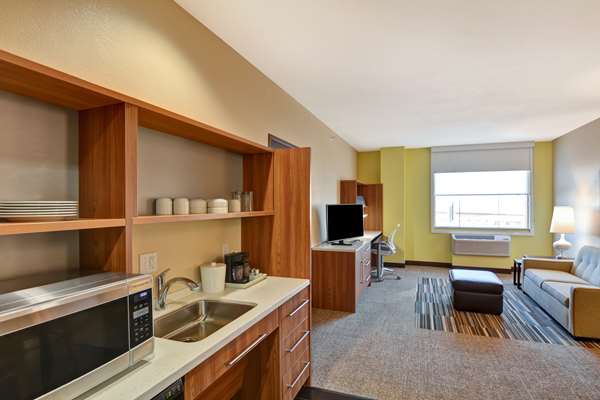  - Home2 Suites by Hilton Downtown Albuquerque - I-40, Exit 159A & 159D
