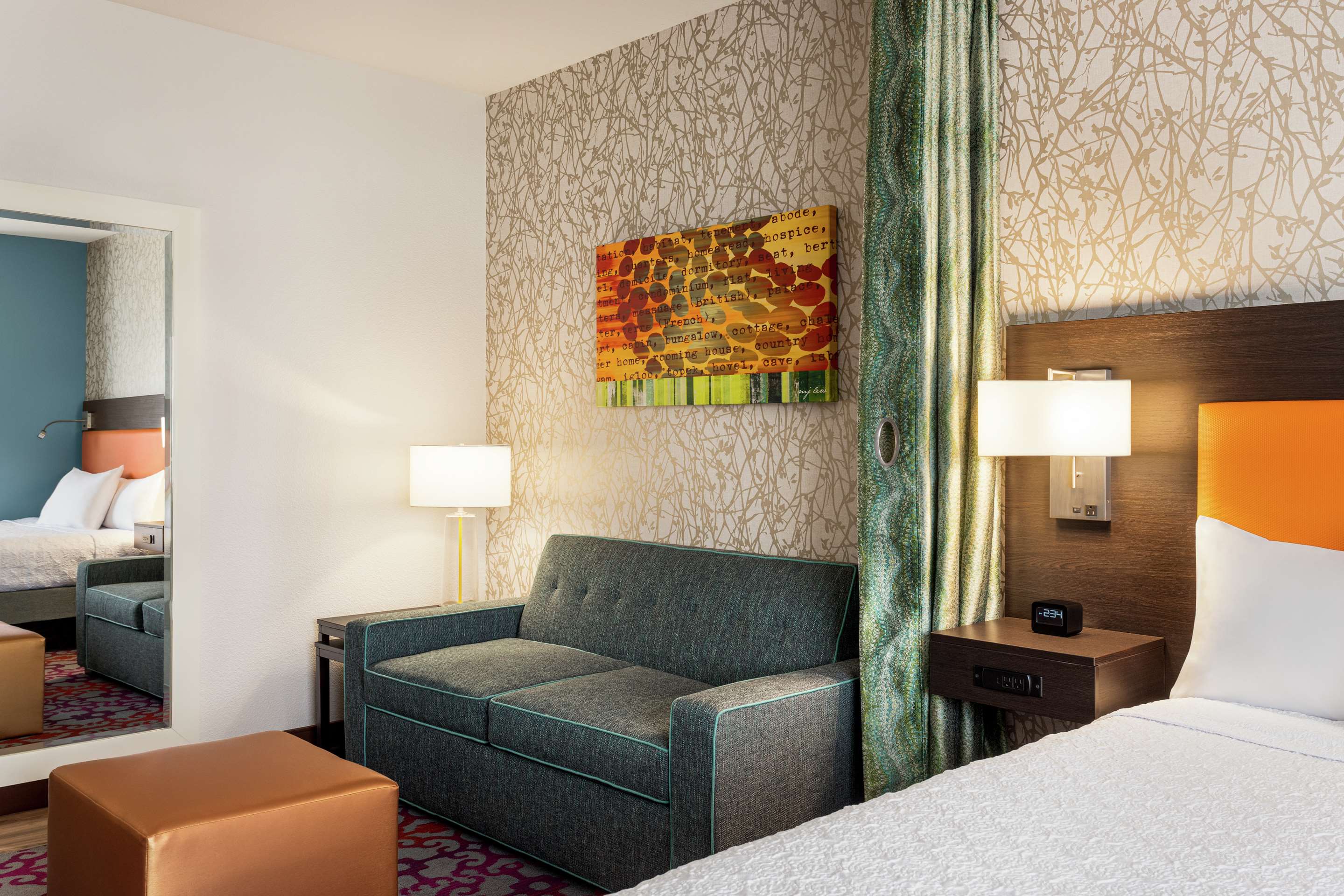 Guest room