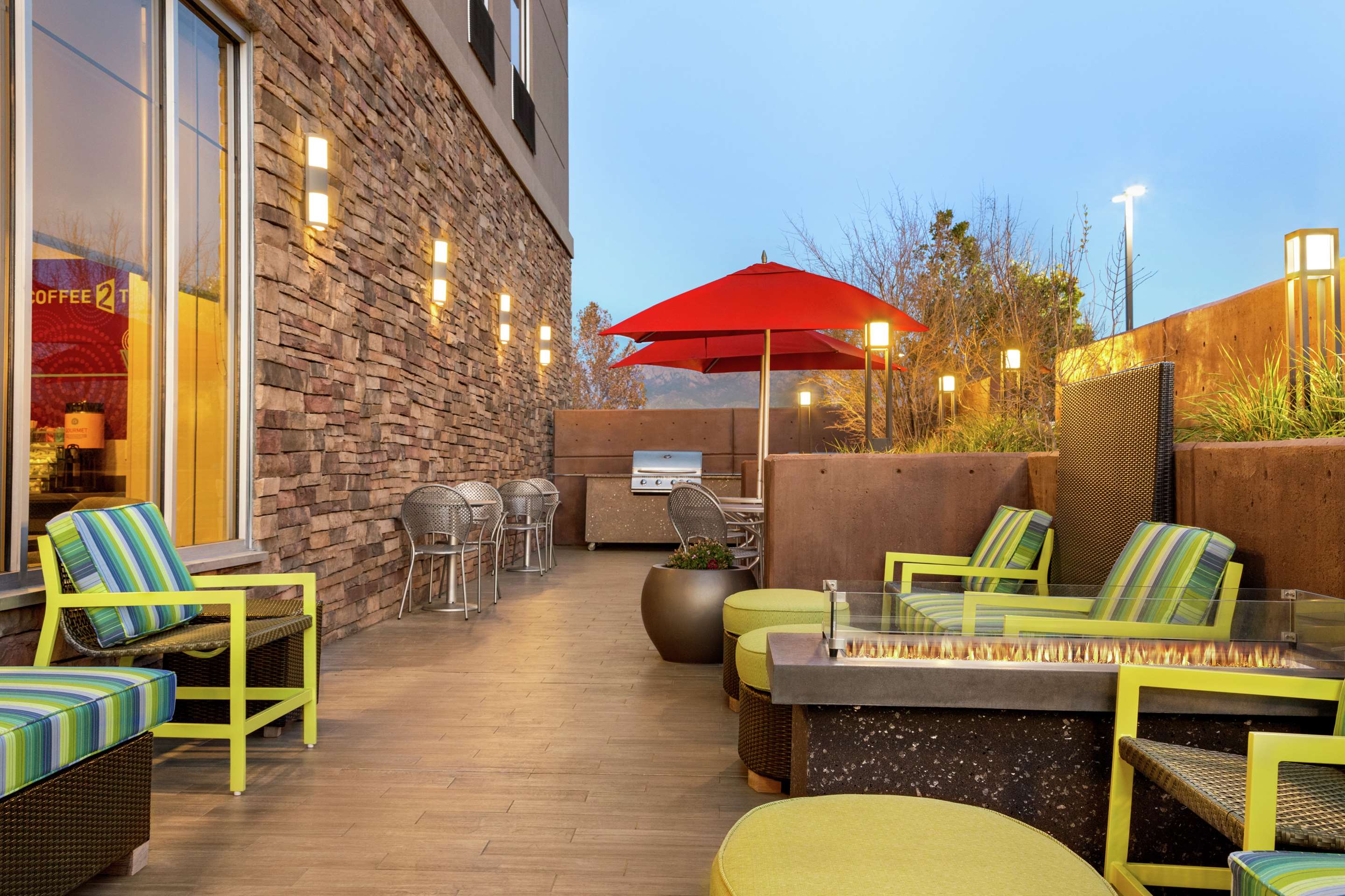 Exterior | Home2 Suites by Hilton Albuquerque/Downtown-University