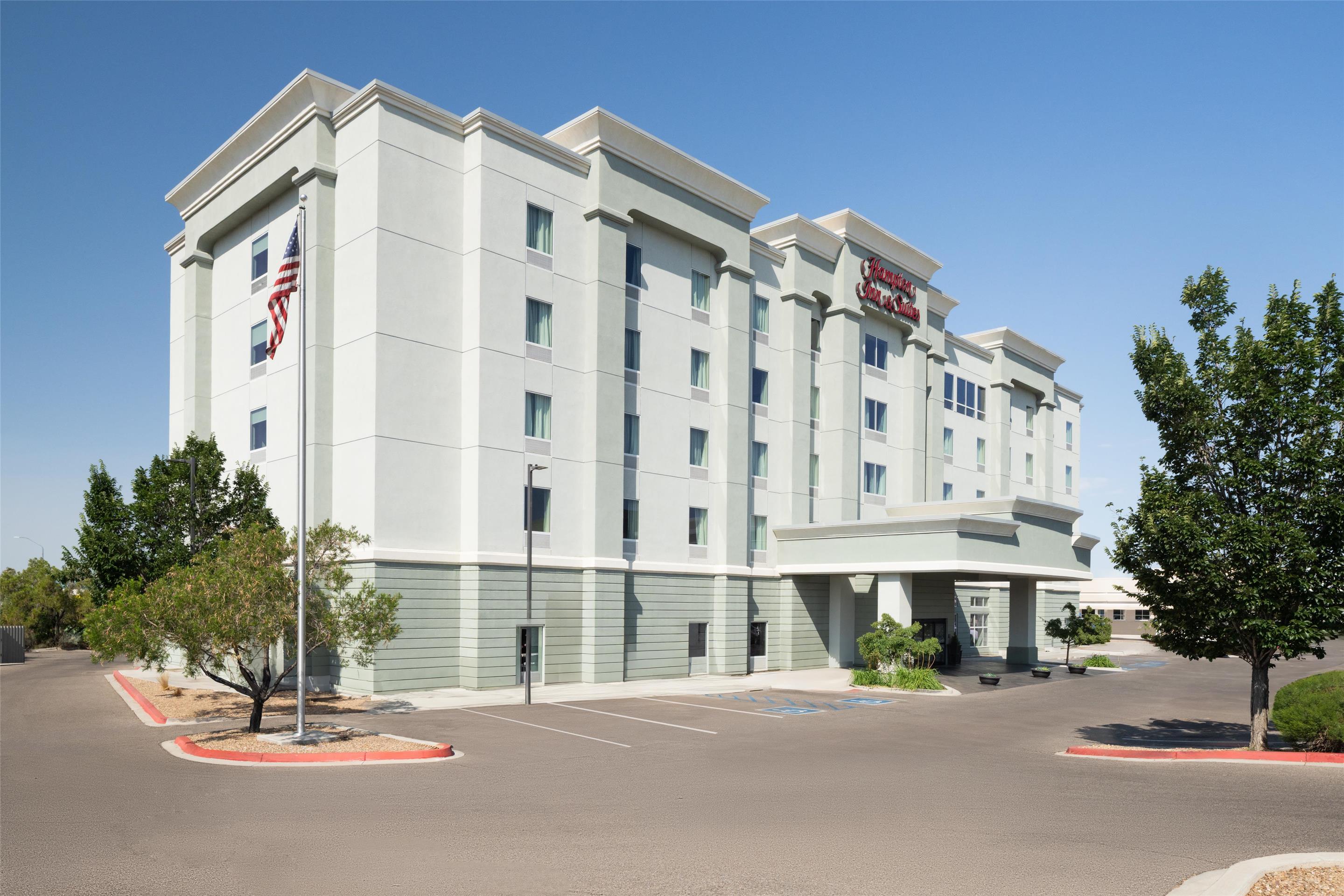 Exterior | Hampton Inn & Suites Albuquerque North/I-25