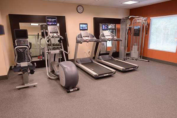 Fitness/ Exercise Room - Hampton Inn & Suites Mall Albany