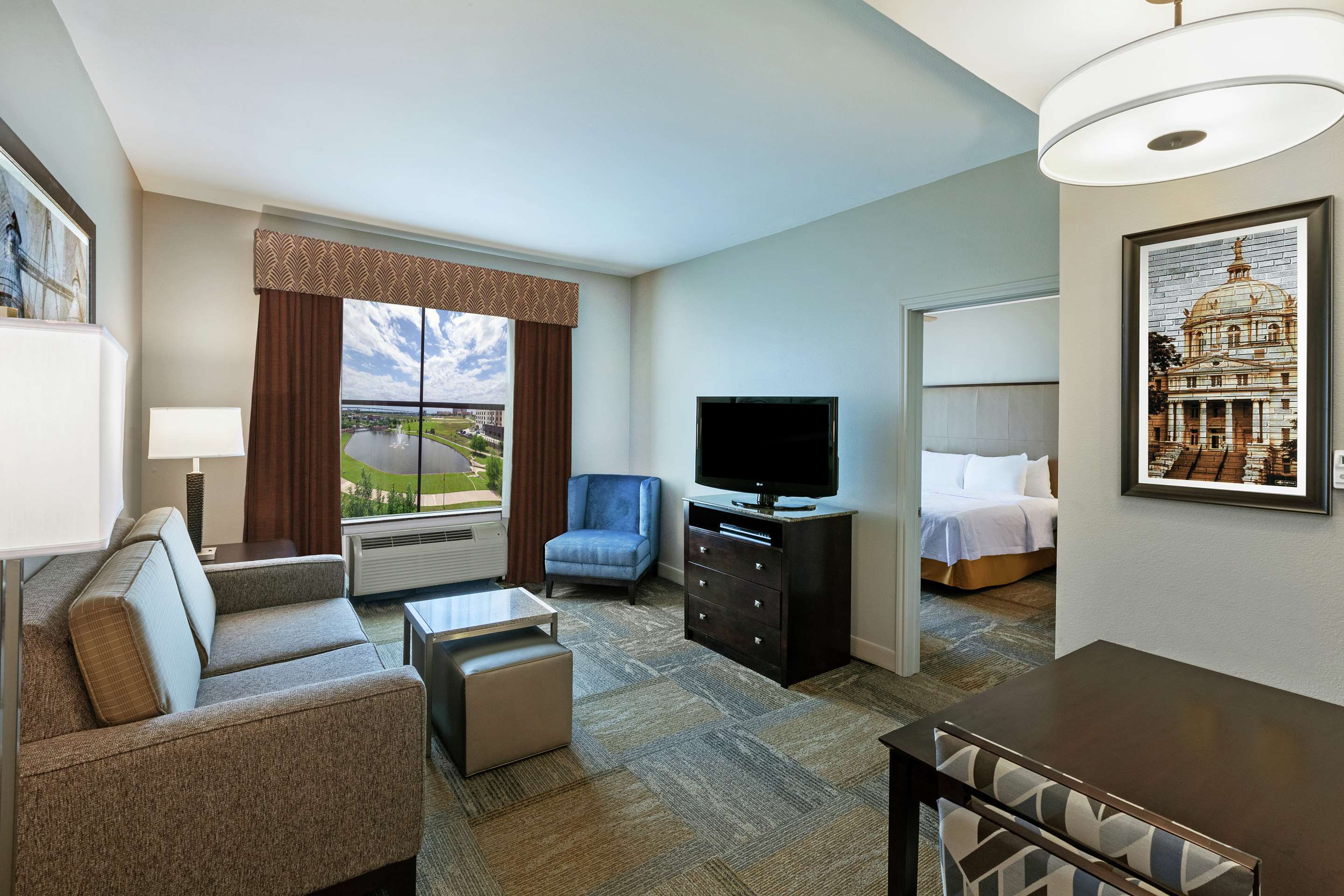Guest room