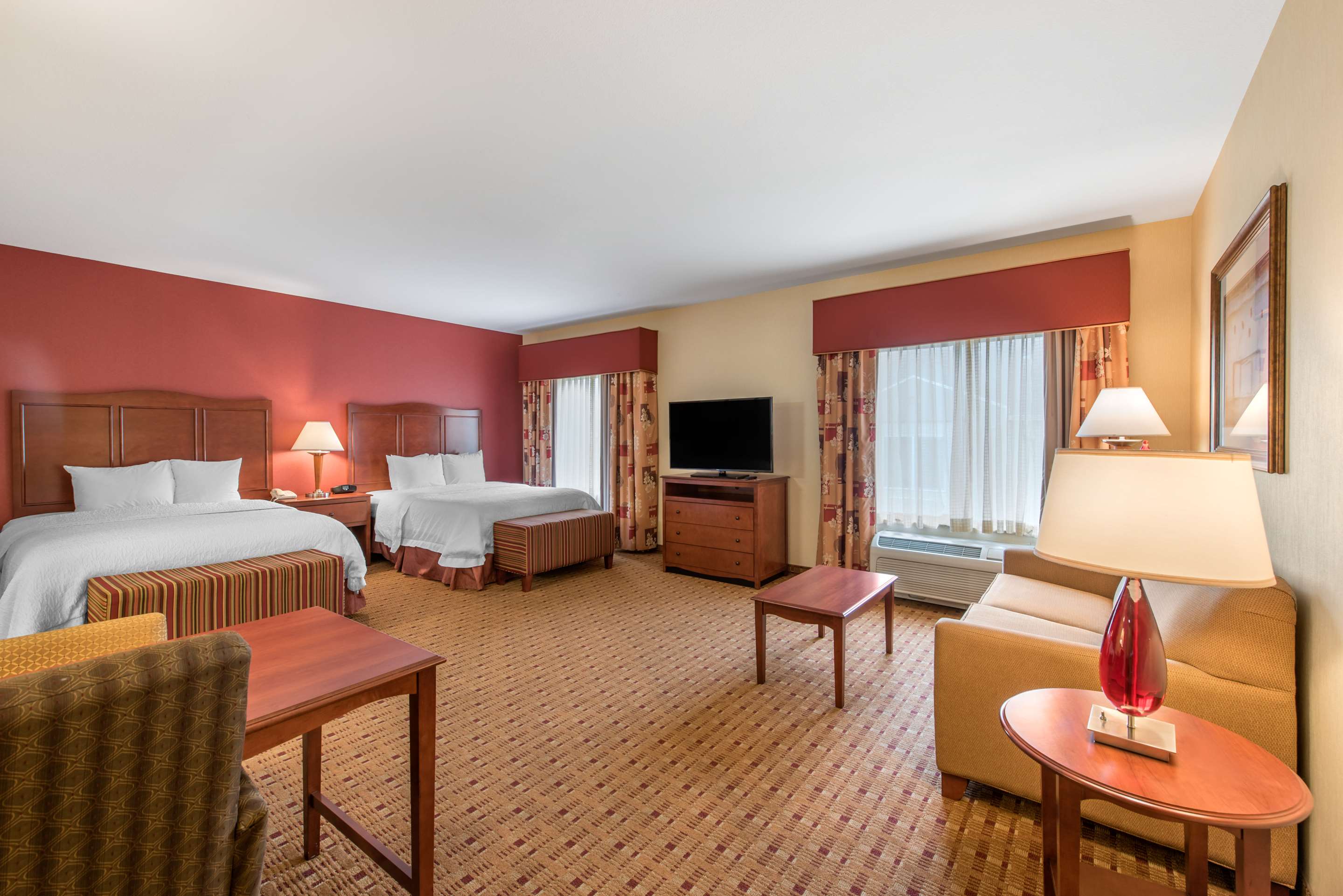 Guest room
