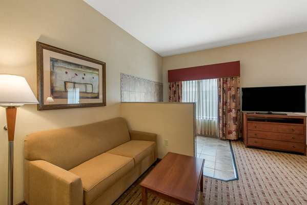  - Hampton Inn & Suites Arcata