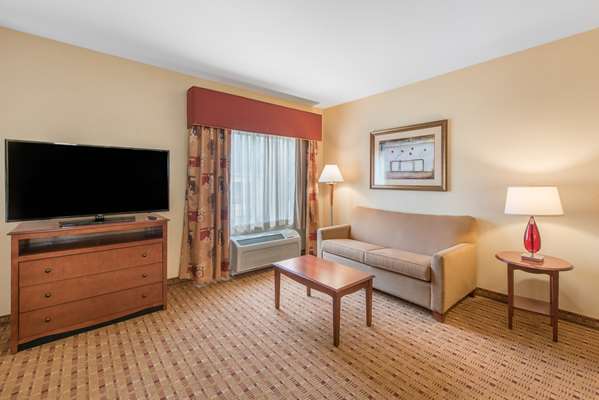  - Hampton Inn & Suites Arcata