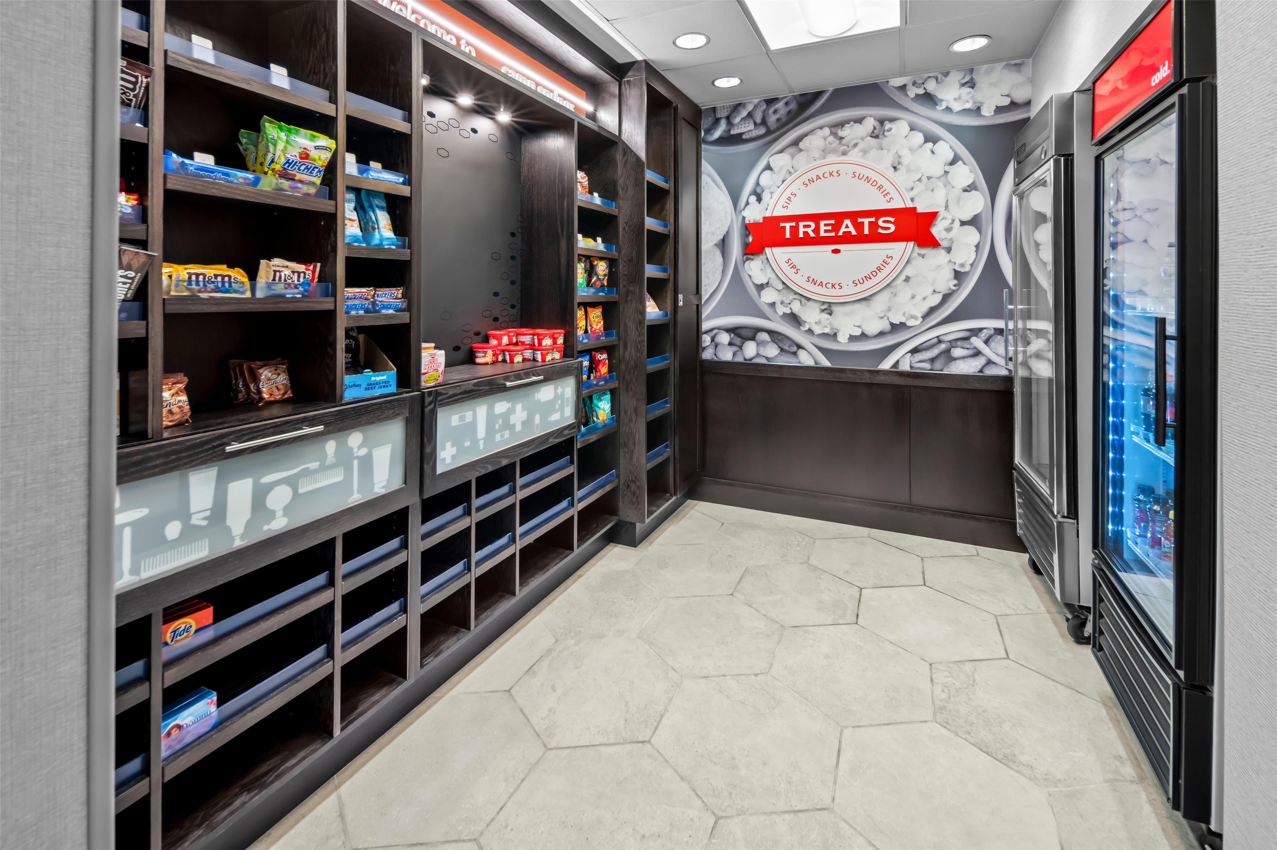 Restaurant | Hampton Inn & Suites Camp Springs/Andrews AFB