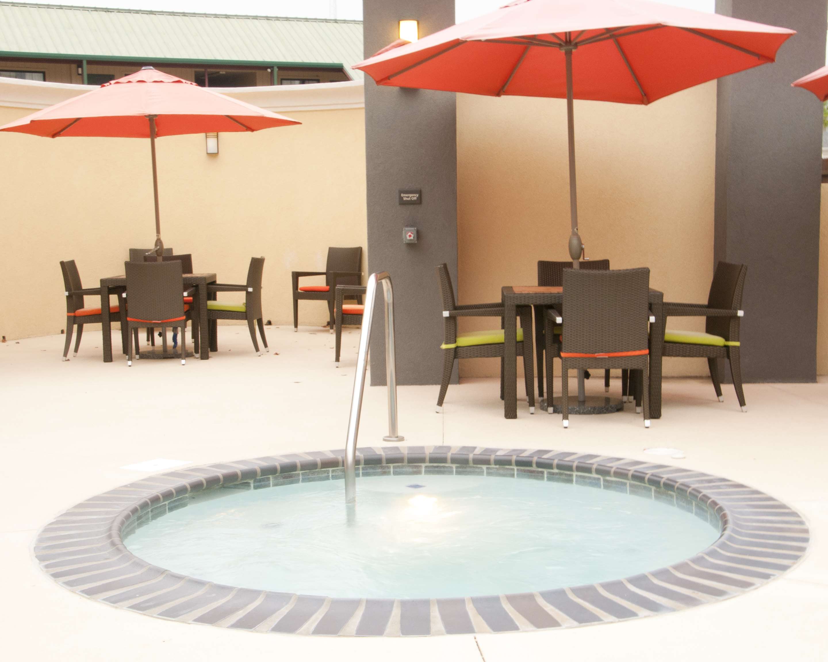 Pool | Hampton Inn by Hilton Leesville Fort Johnson