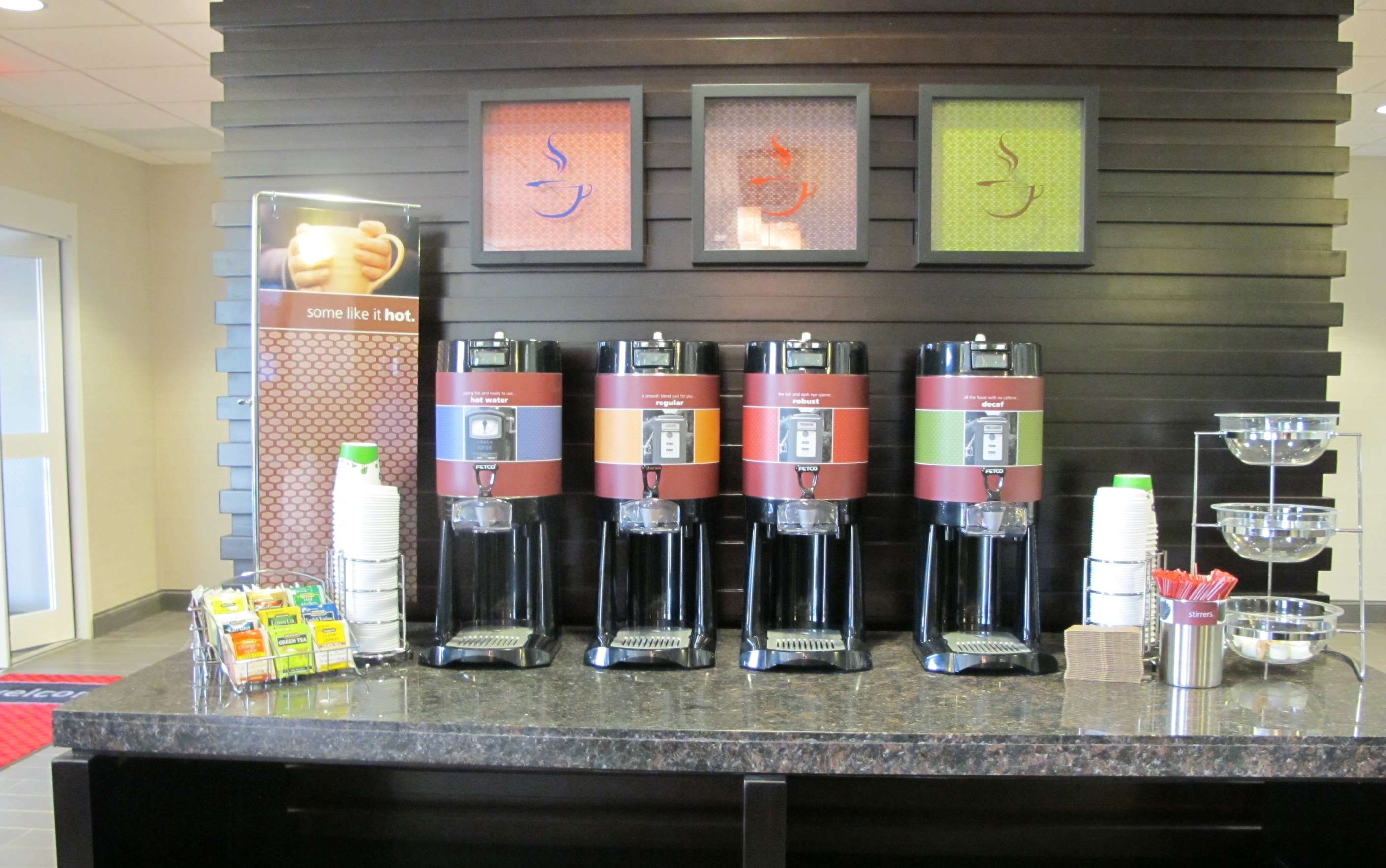 Restaurant | Hampton Inn by Hilton Leesville Fort Johnson