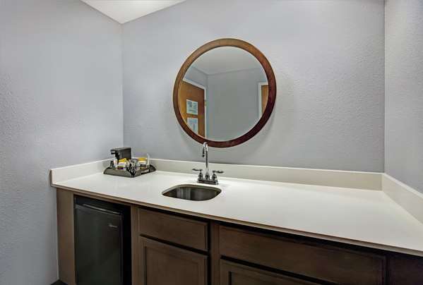  - Hampton Inn & Suites West Augusta - I-20, Exit 194