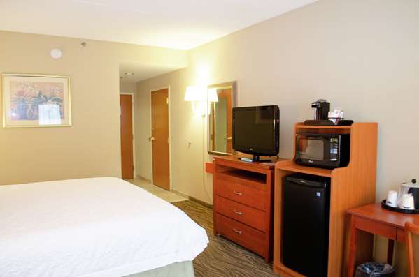  - Hampton Inn & Suites West Augusta - I-20, Exit 194