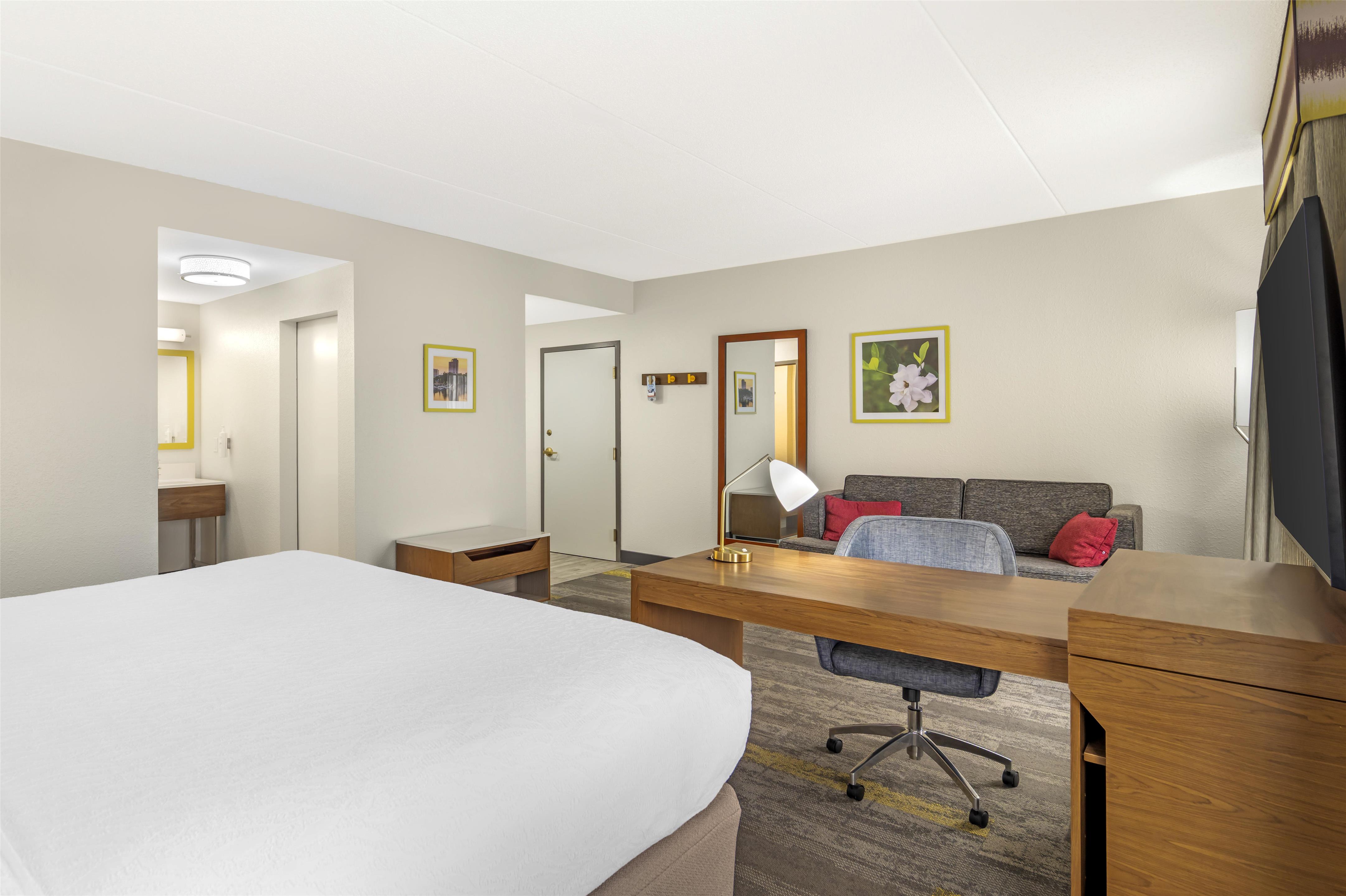 Guest room