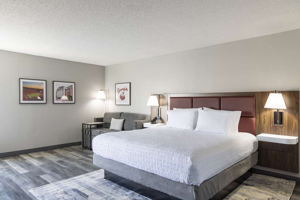 Hampton Inn Athens-guestroom-Guest Room,On-Site.jpg