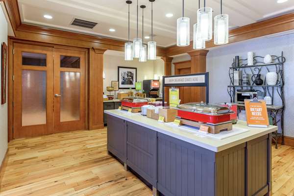Amenities - Hampton Inn & Suites Saratoga Springs