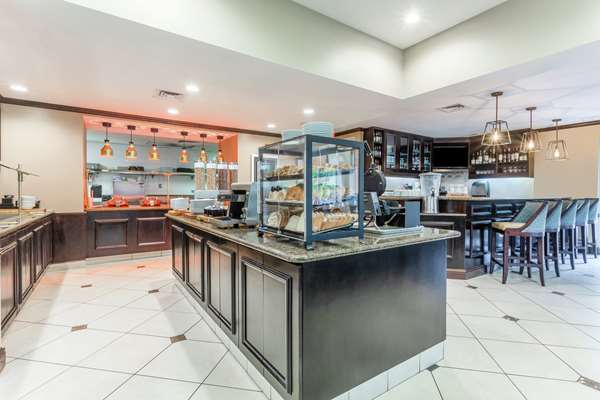 Amenities - Hilton Garden Inn SUNY Albany - I-90, Exit 2