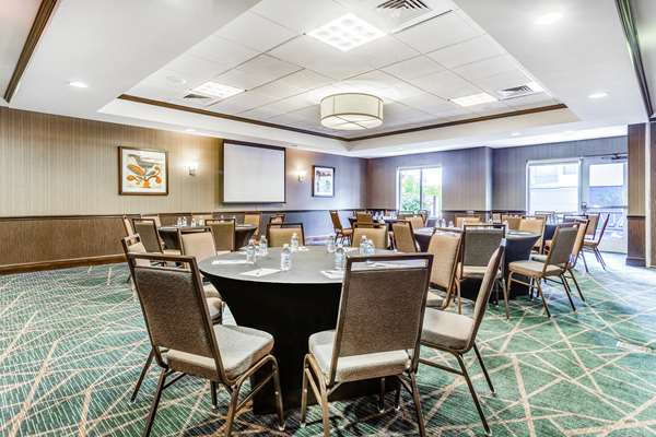 - Hilton Garden Inn SUNY Albany - I-90, Exit 2