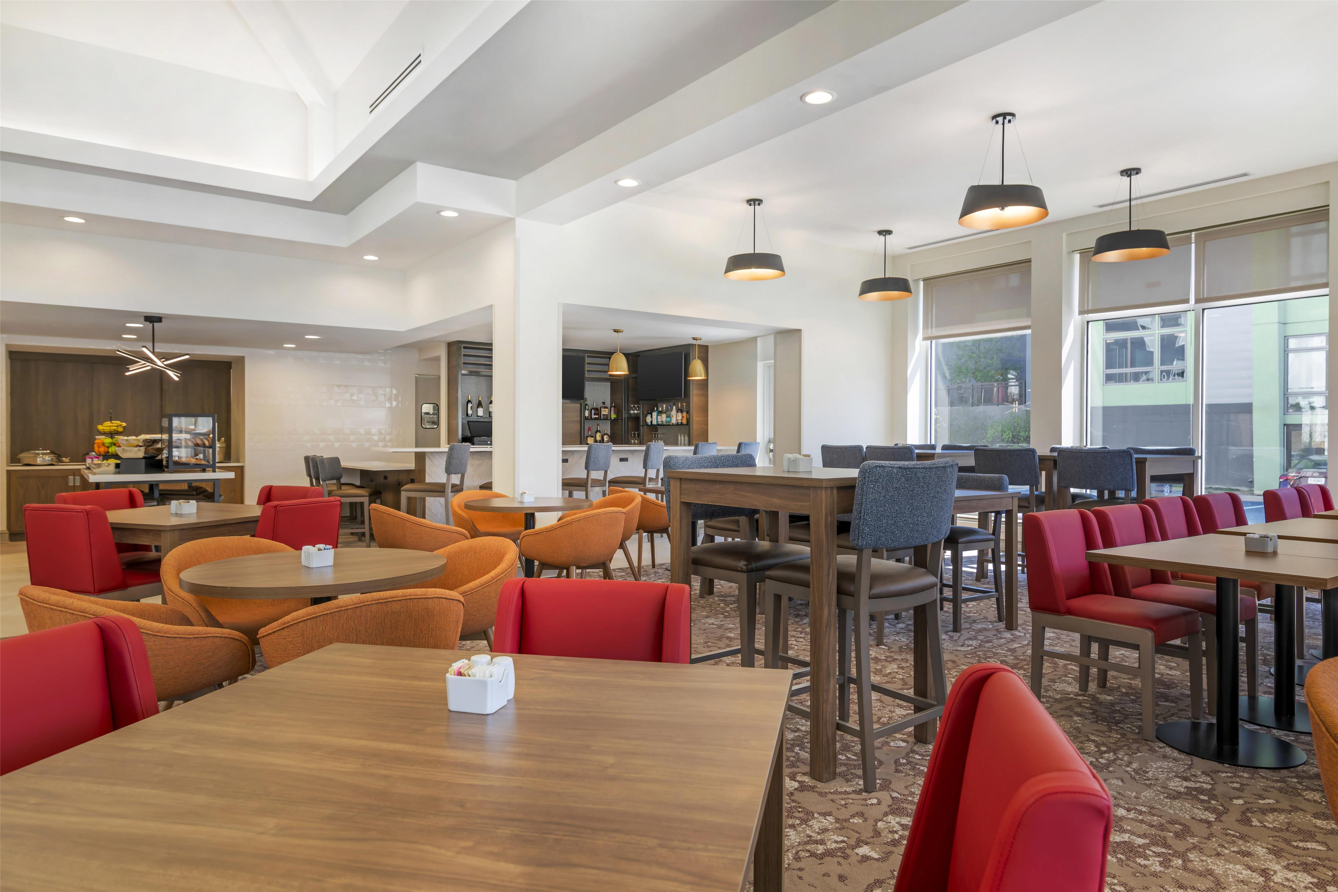 Restaurant | Hilton Garden Inn Albany/SUNY Area