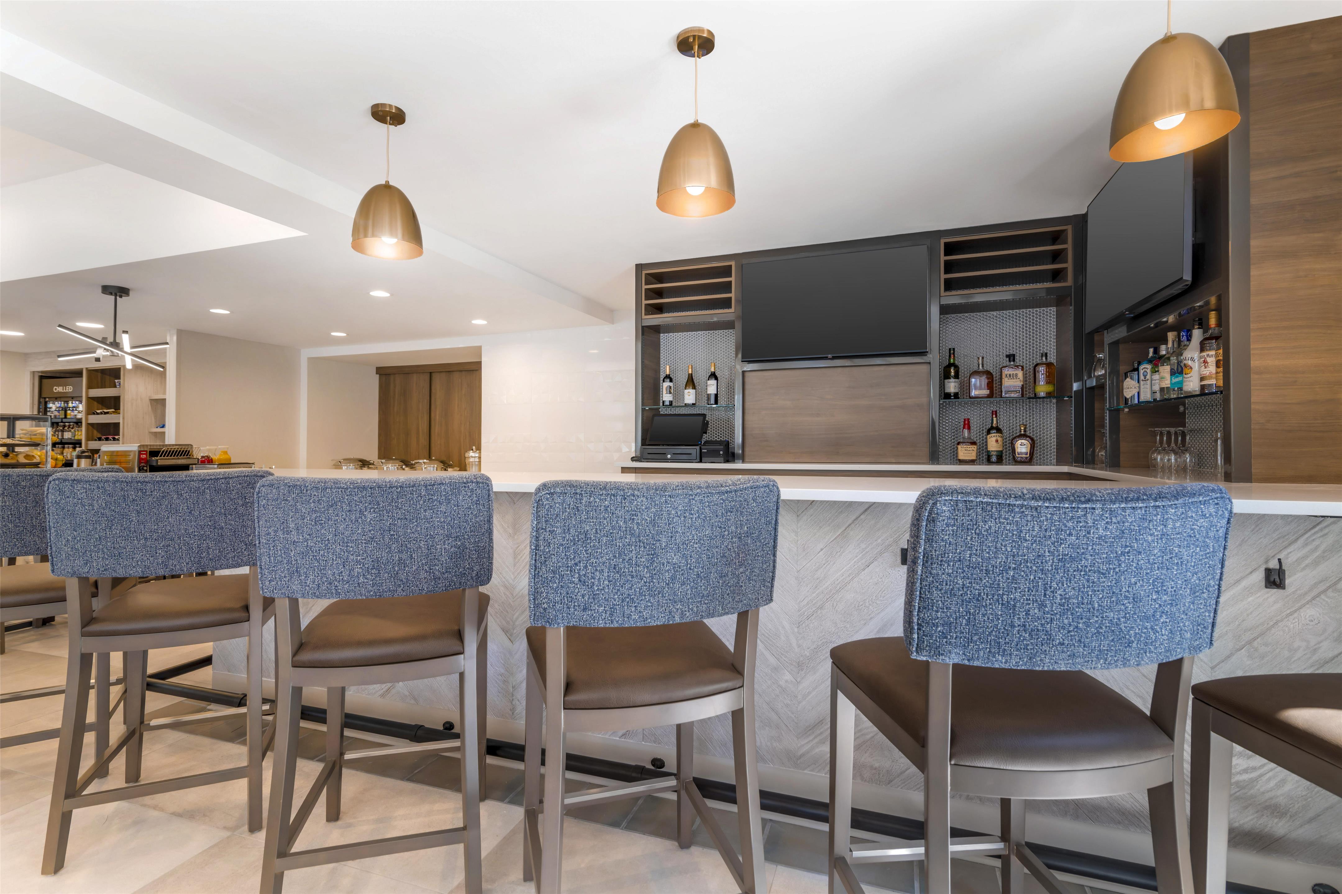 BarLounge | Hilton Garden Inn Albany/SUNY Area
