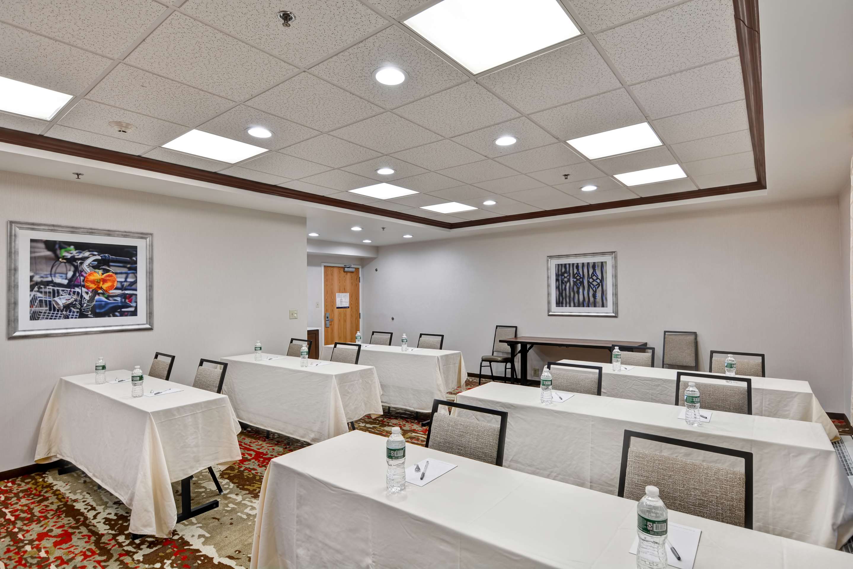Meeting Room | Hampton Inn Albany-Wolf Road