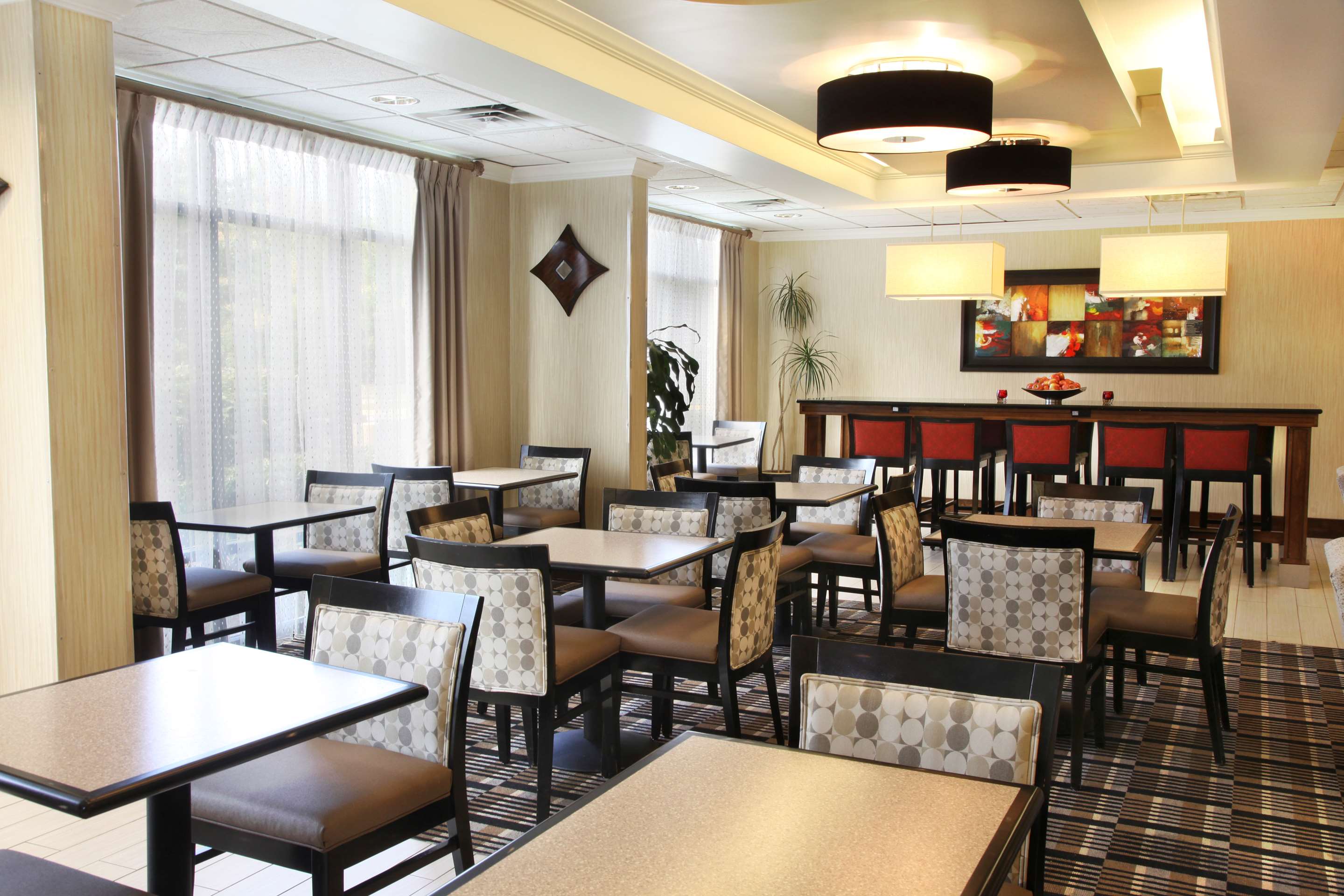 Restaurant | Hampton Inn by Hilton Richmond-North/Ashland