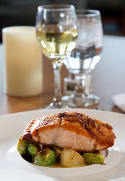 Restaurant - Hilton Garden Inn Cedar Falls