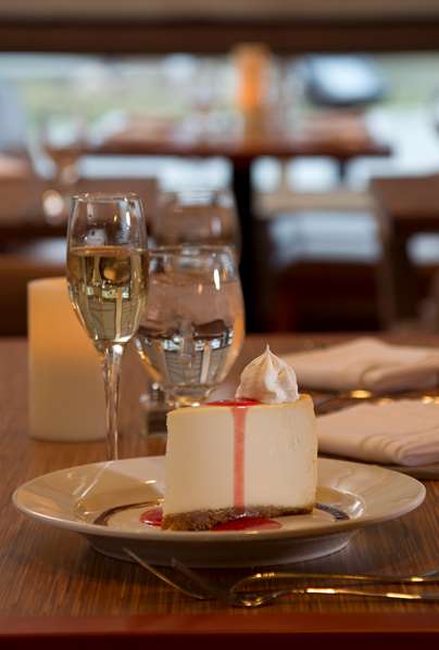 Restaurant - Hilton Garden Inn Cedar Falls