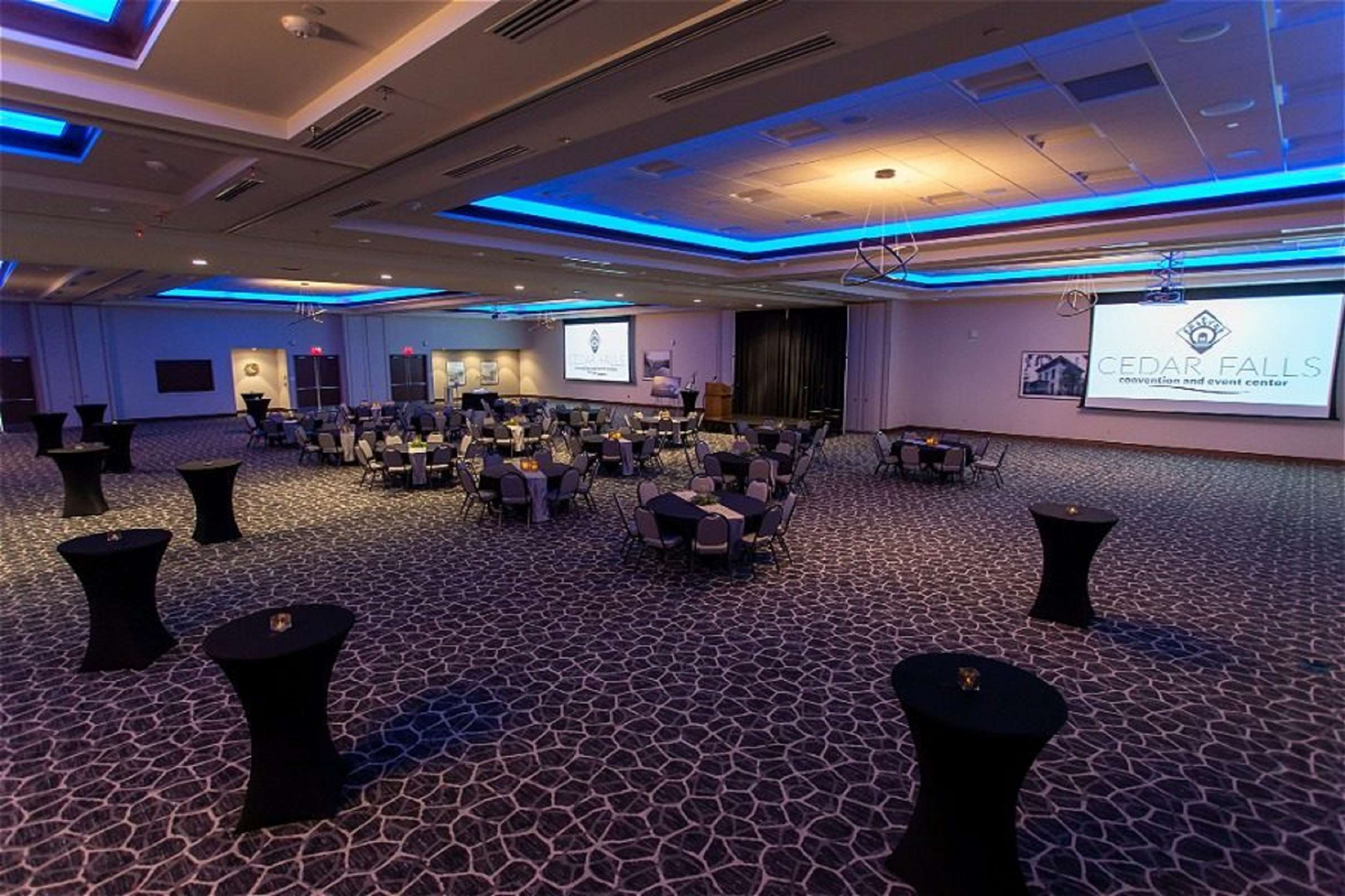 Meeting Room | Hilton Garden Inn Cedar Falls